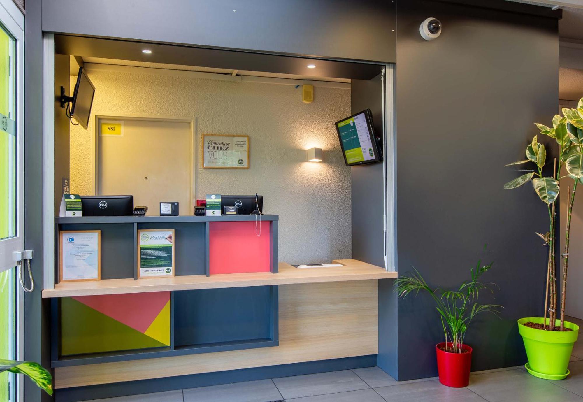 B&B Hotel Chateauroux Déols Екстериор снимка