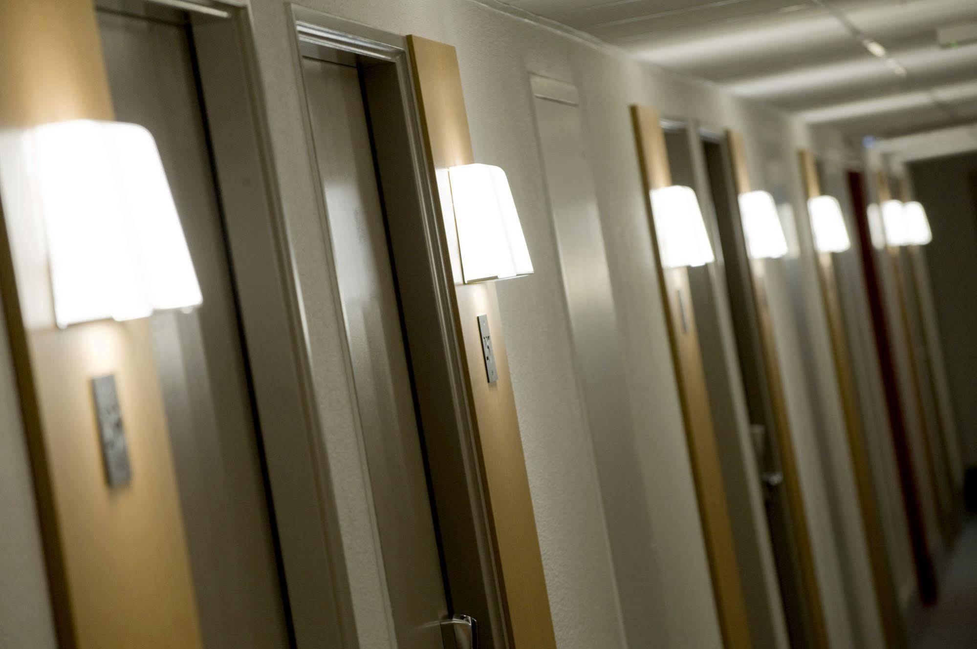 B&B Hotel Chateauroux Déols Екстериор снимка